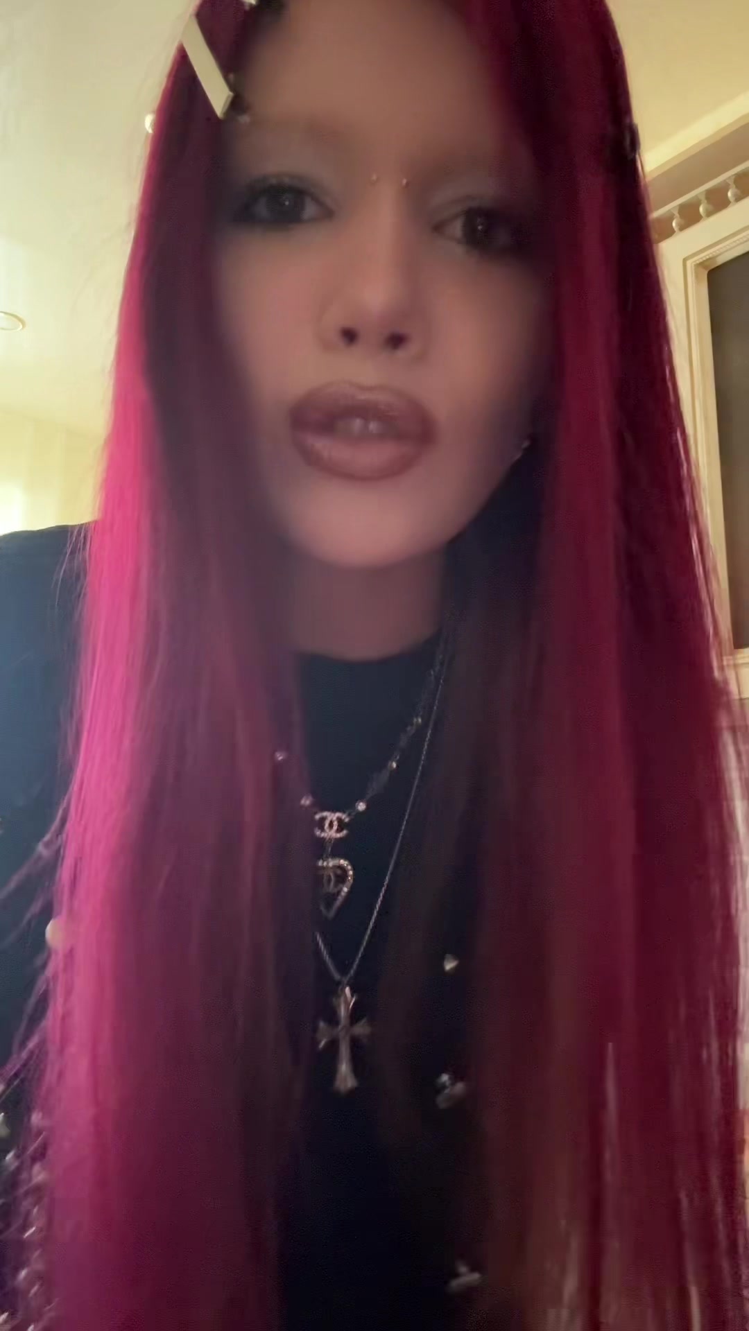 @why¿doesn’tthisbitchloveme<3