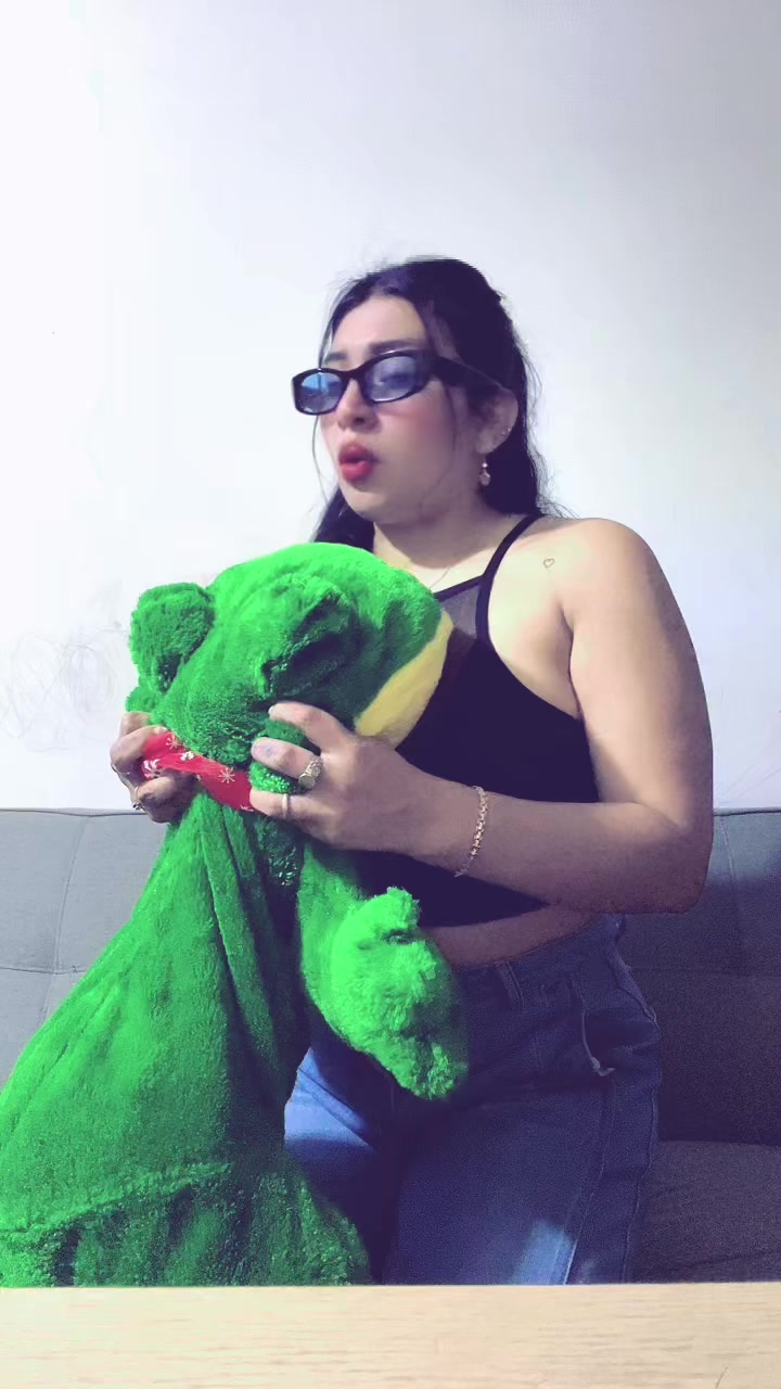 @Mayita ✿✧*̣̩☽⋆