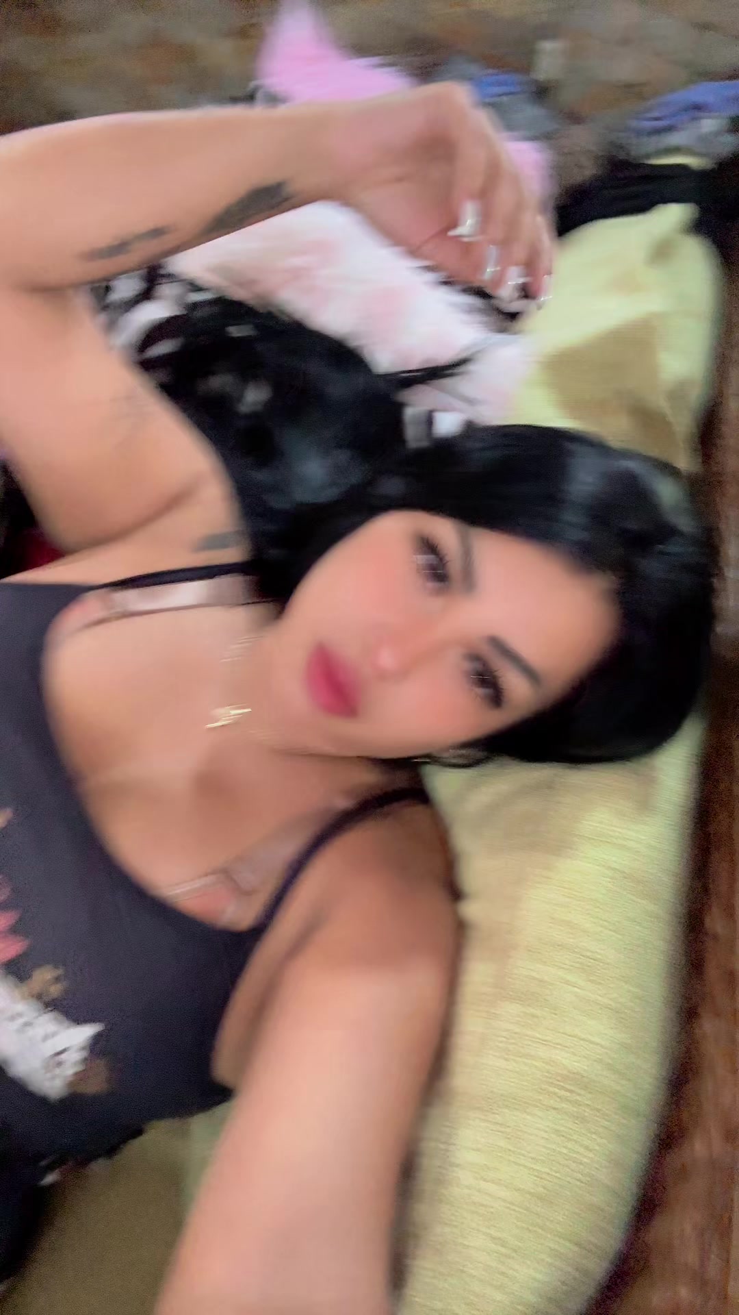 @Nena