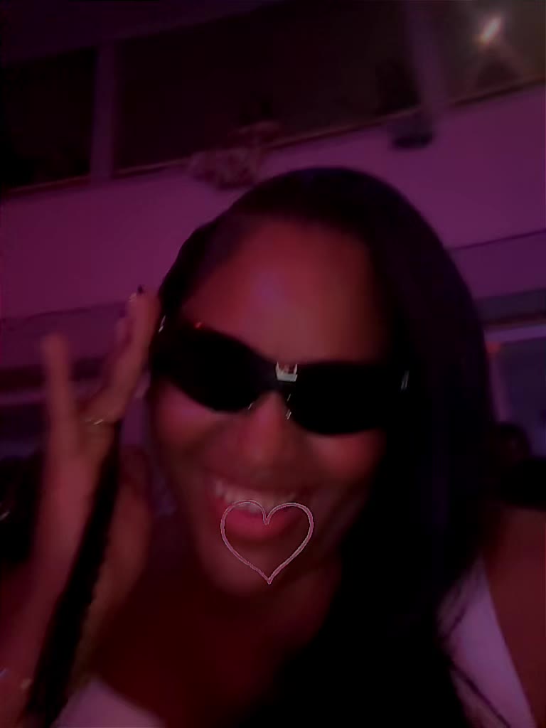@Nesha🦋
