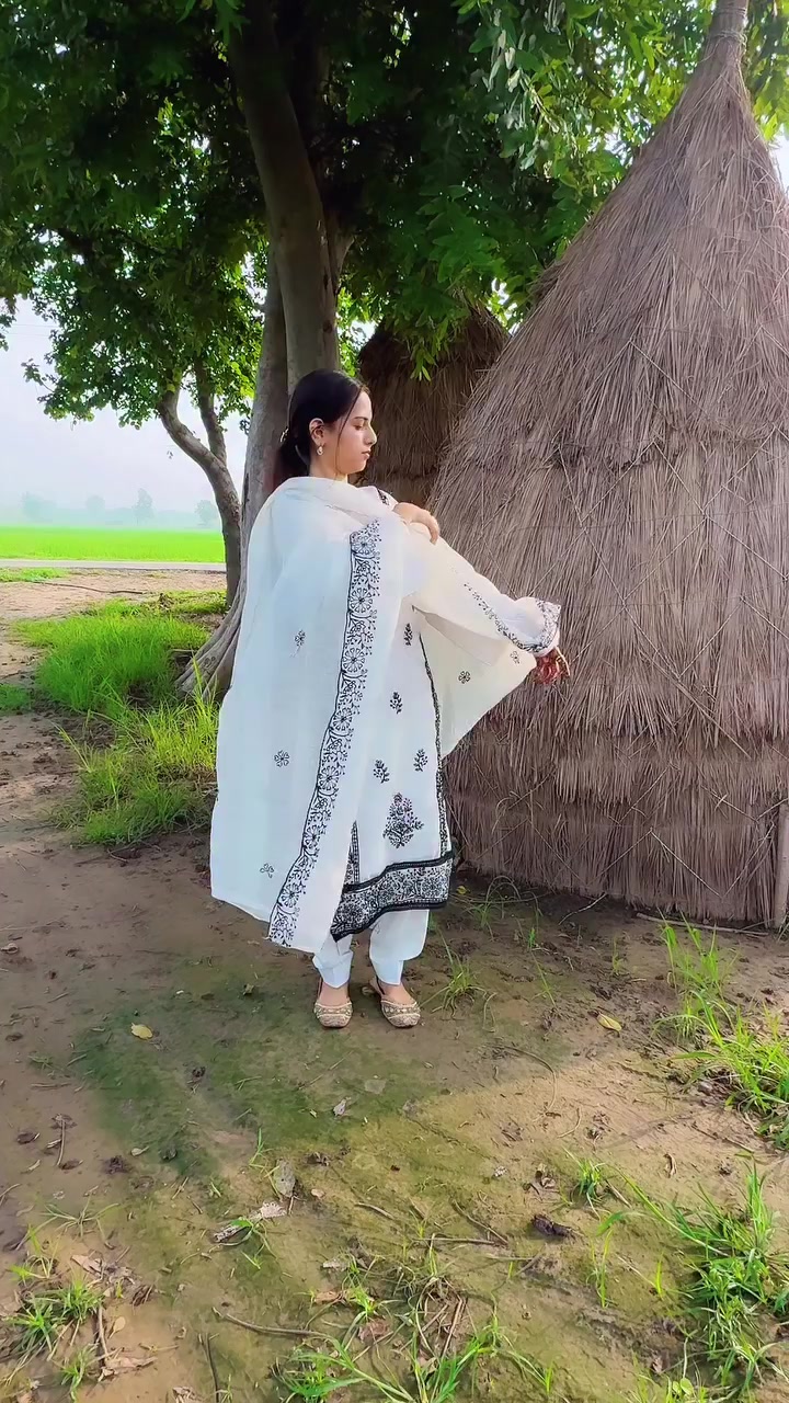 @Komal_Rajpoot_Official💔