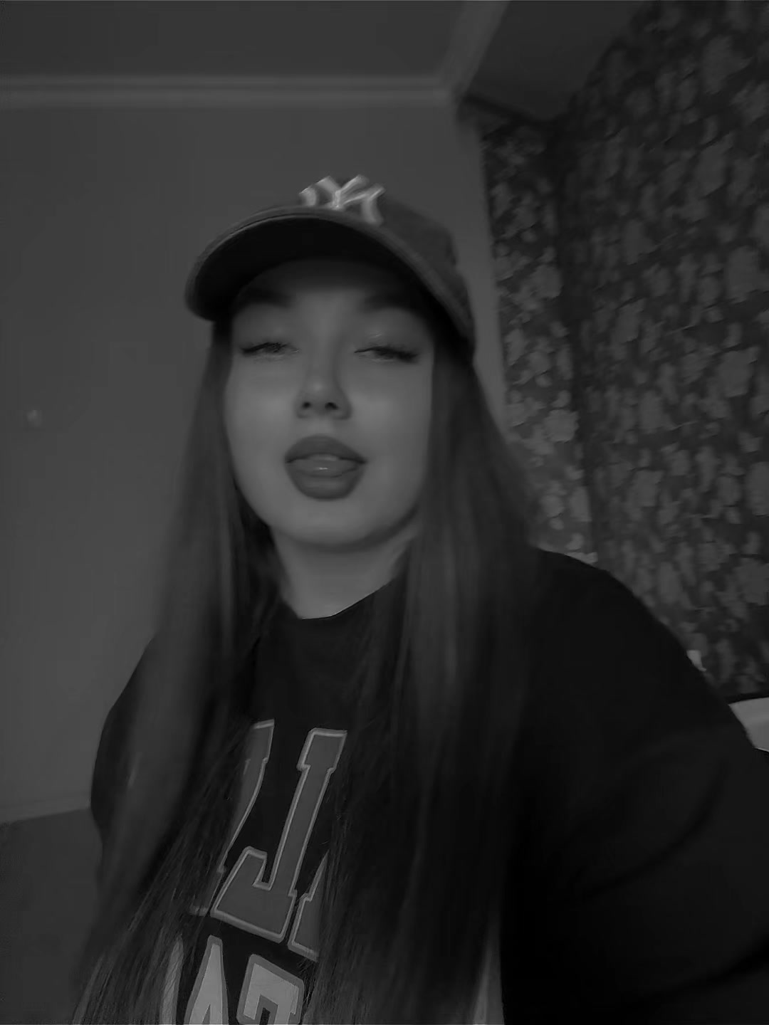@__dshwqz__