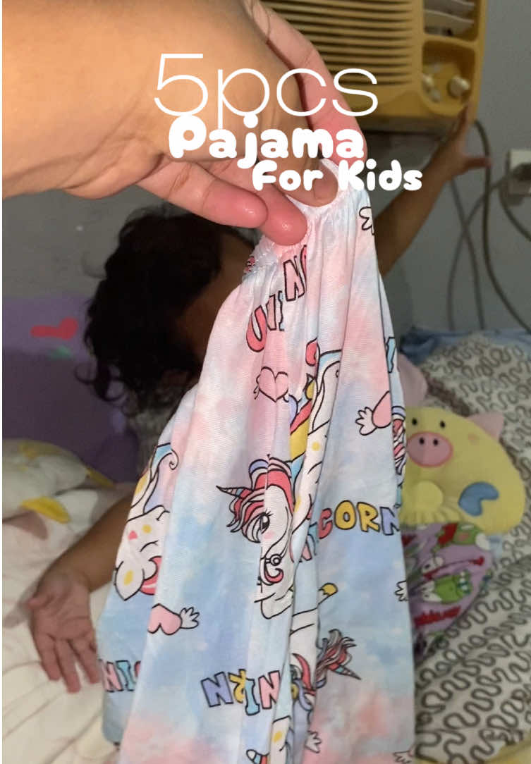 @Amari's Viral Vibe