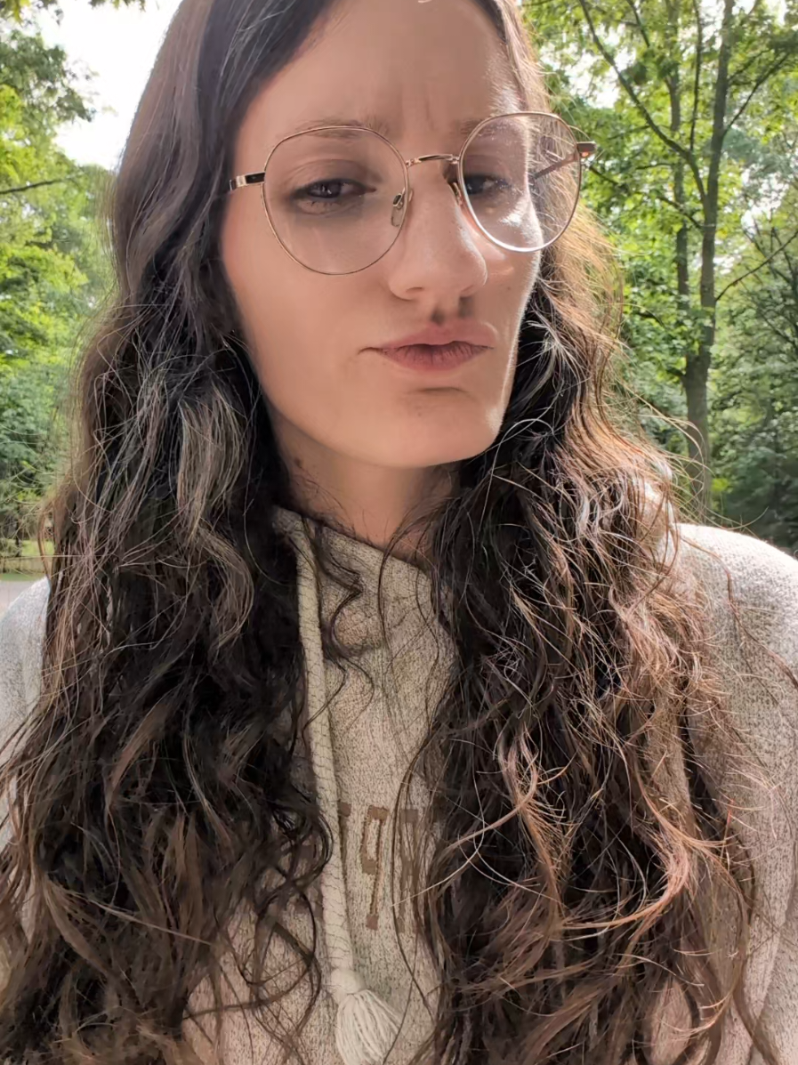 @JessWetsHerPlants🌿😶🌫️✨