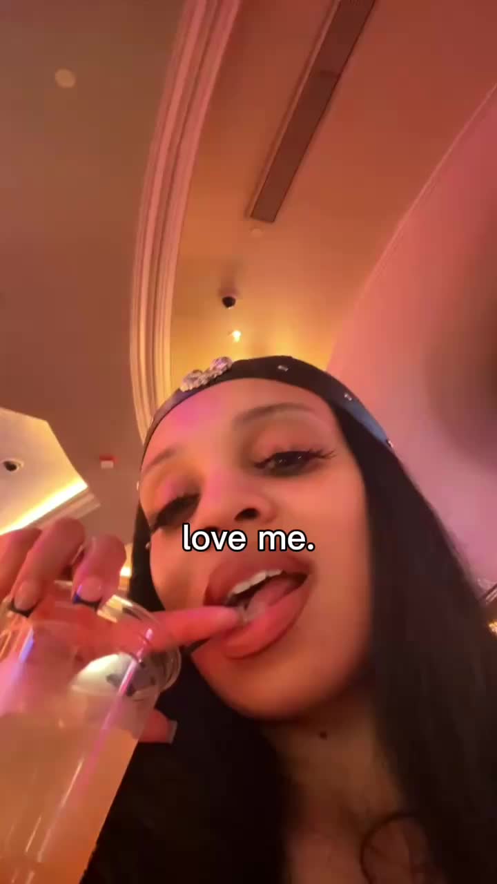 @Nadia Hill