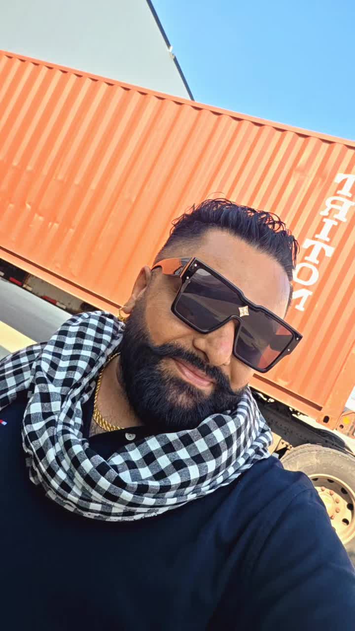 @LUCKY NIJJAR