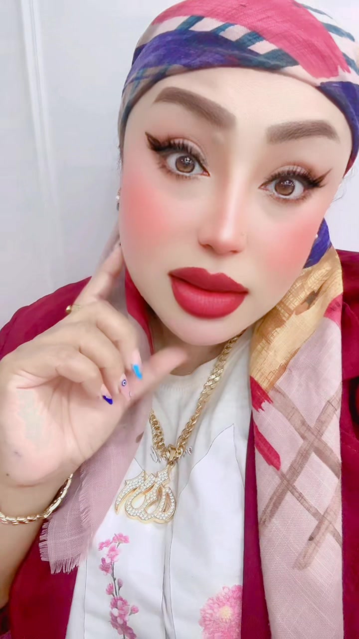 @Hemmat 🦉🫰🥰DIVA☺️🧡😘