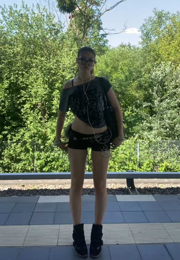 @wannabejuls