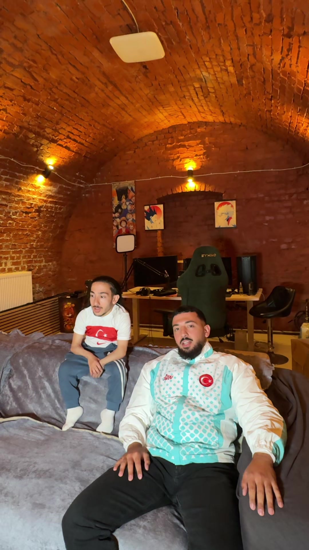 @Bubu