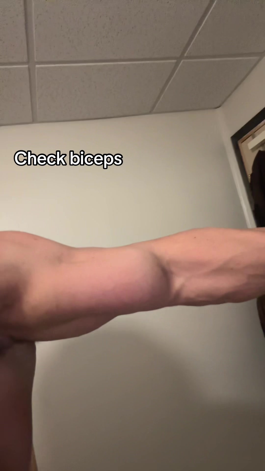 @Venzira