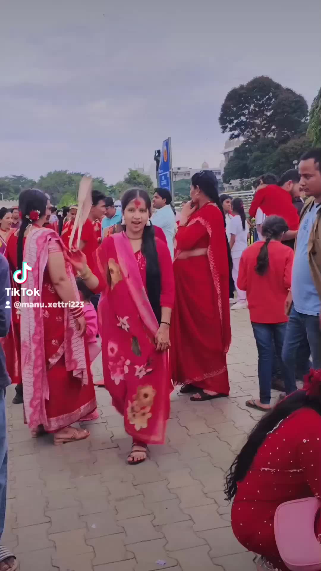 @अभागी परदेशी छोरी 🇮🇳🇳🇵😭