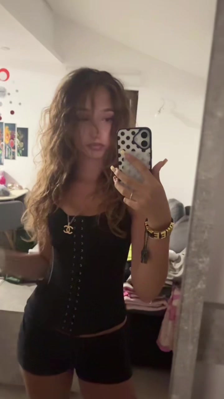 @Arabela