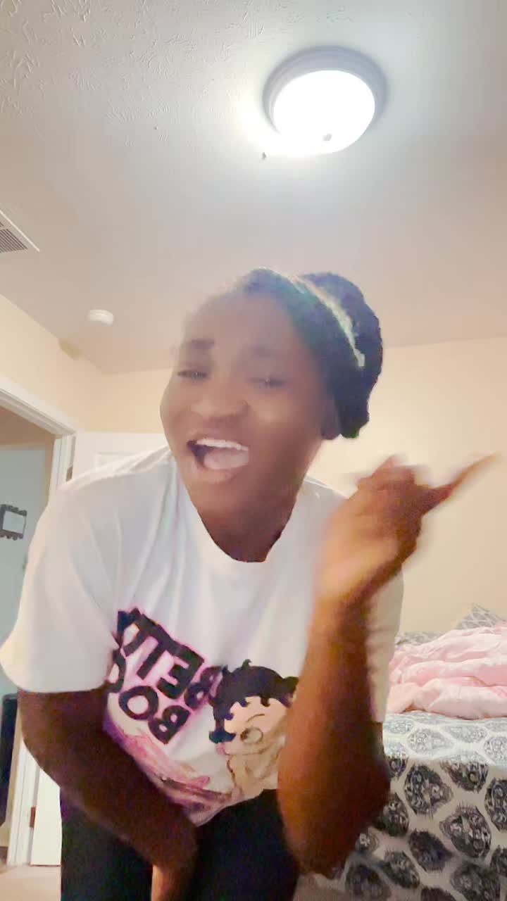 @NayaSecretpage