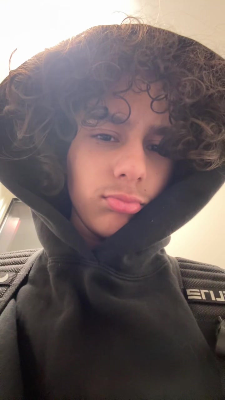 @Jay🍀🖤.