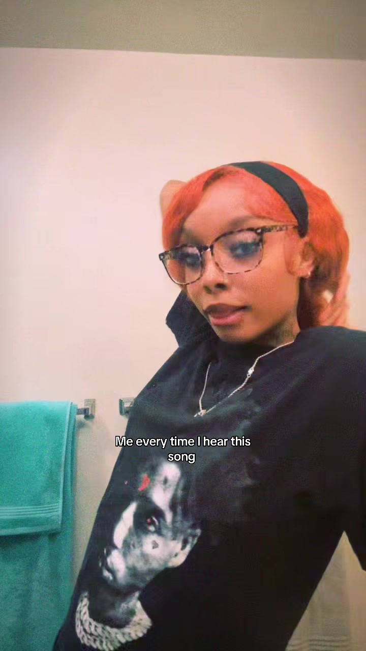 @Prettylilbrownskin