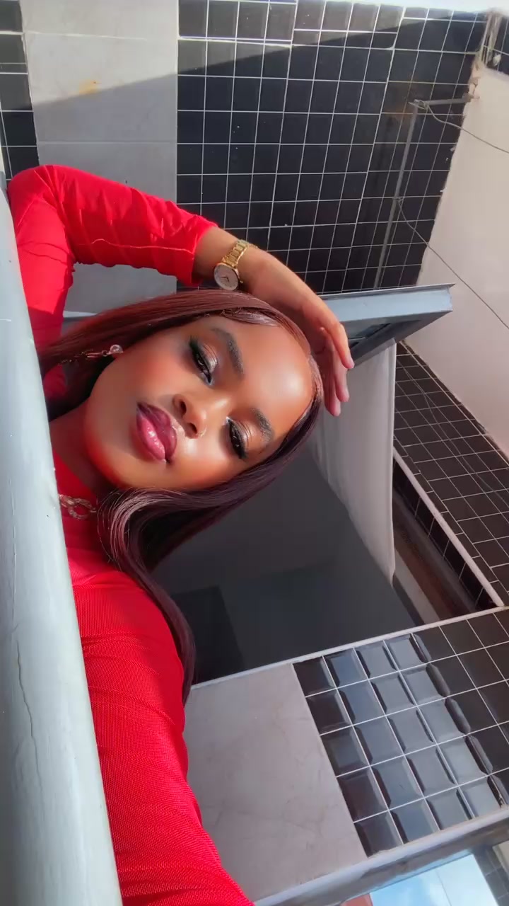 @Aisha🦋