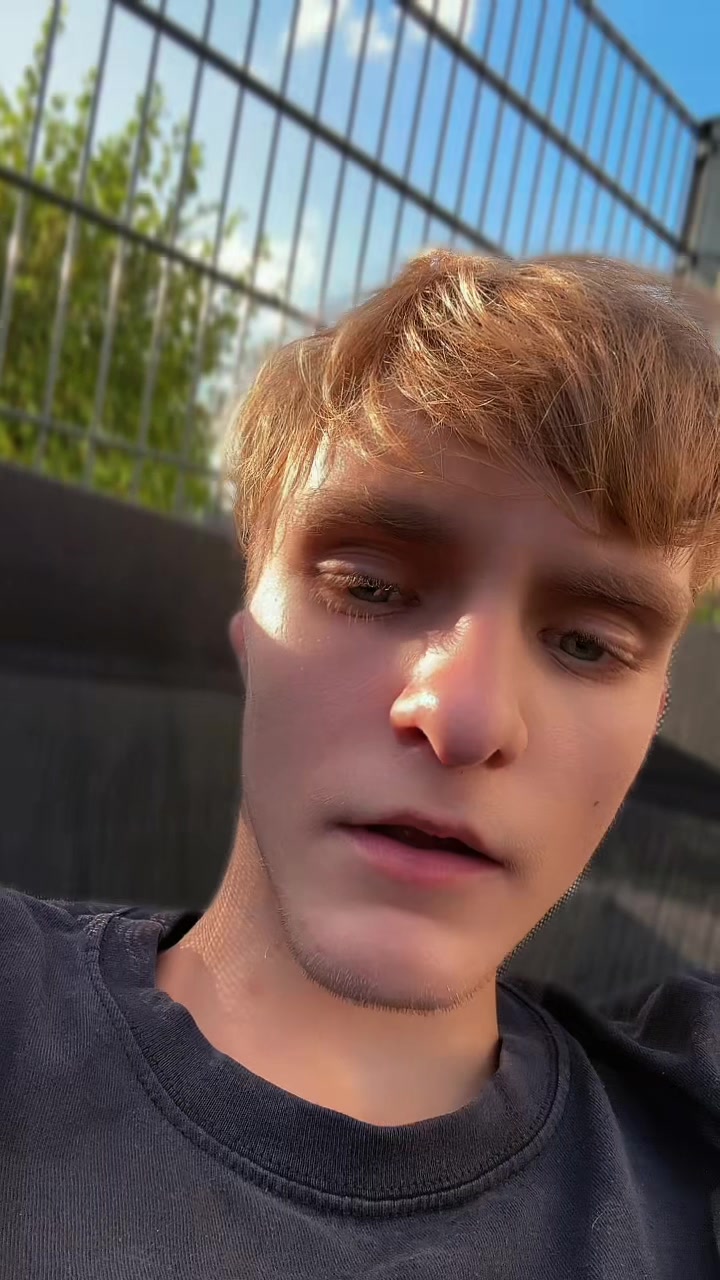 @_Benjamin