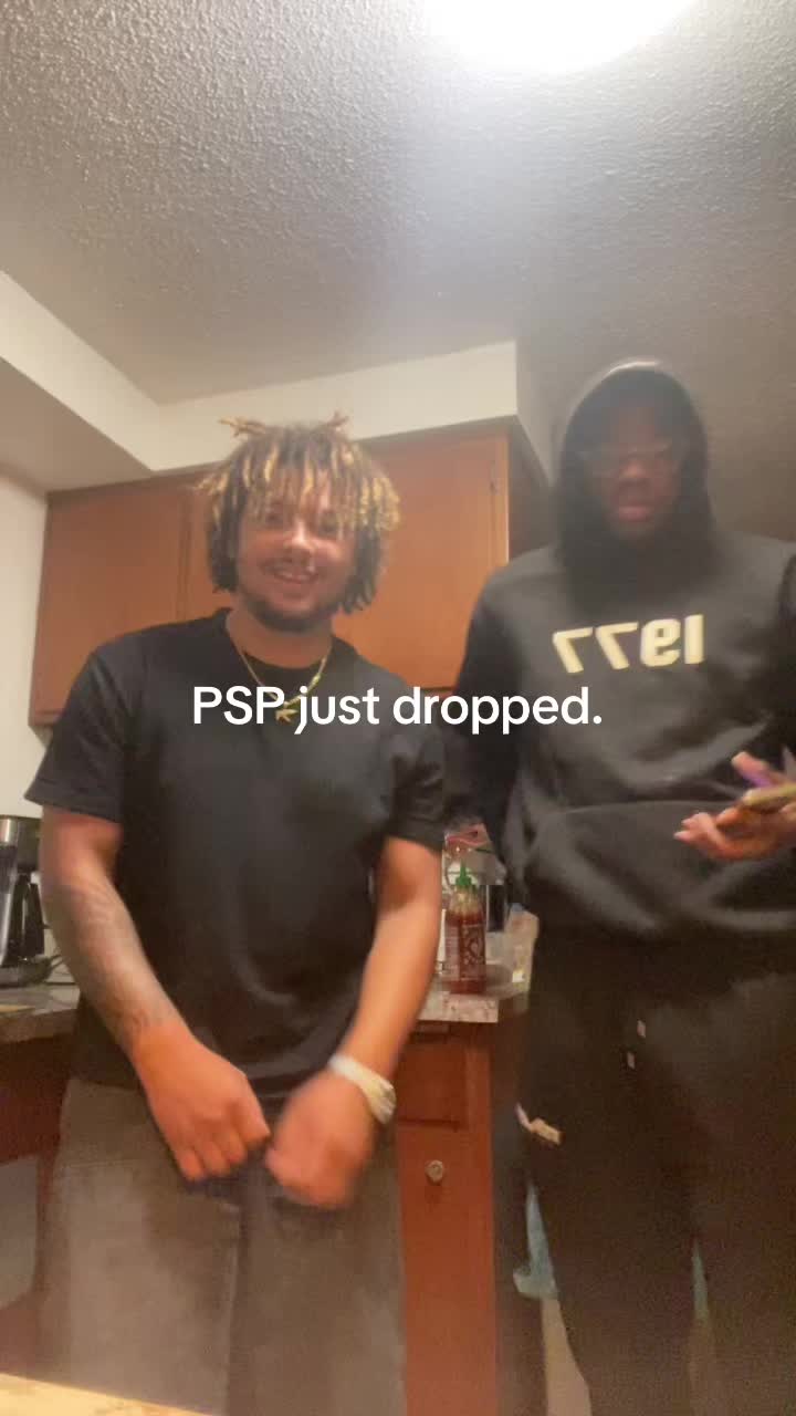 @WhoisMeech__