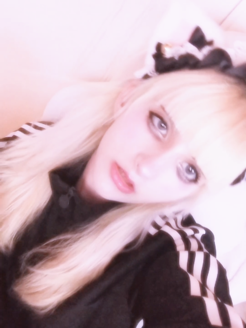 @internet Angel˚₊‧꒰ა ♱ ໒꒱ ‧₊˚