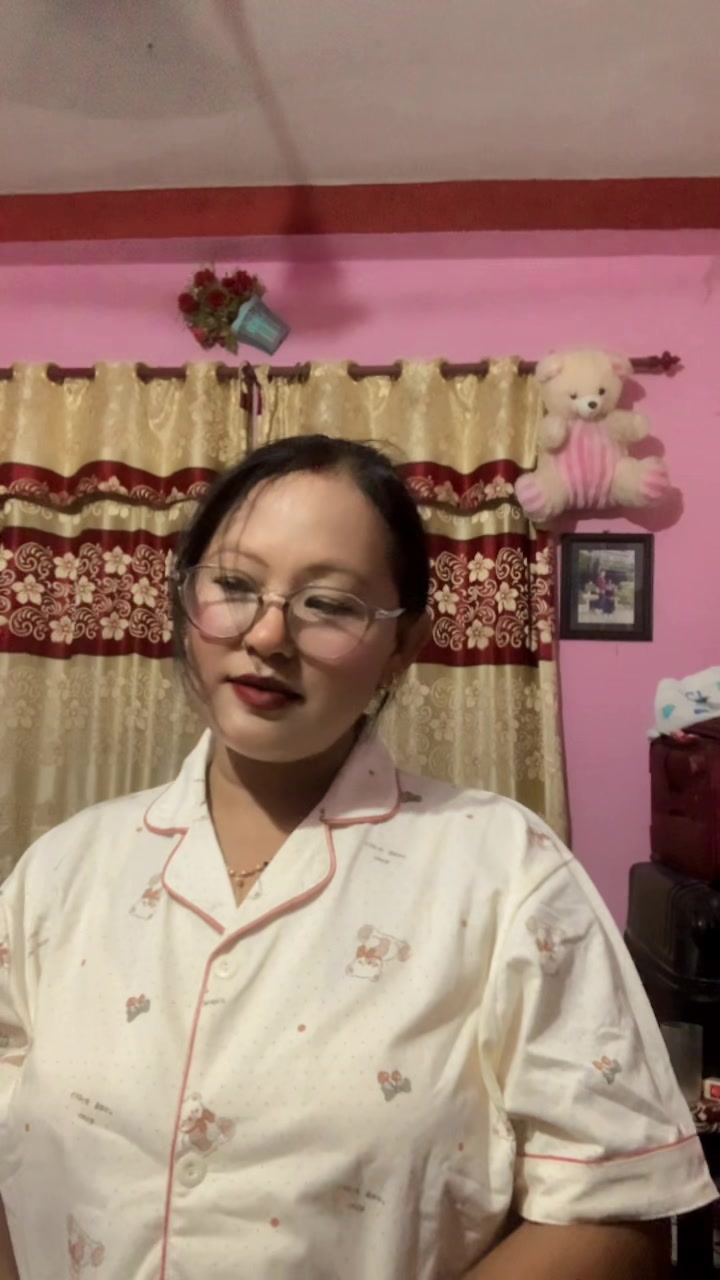 @muna shrestha