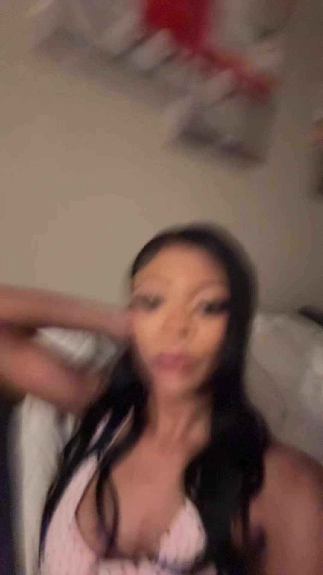 @👼