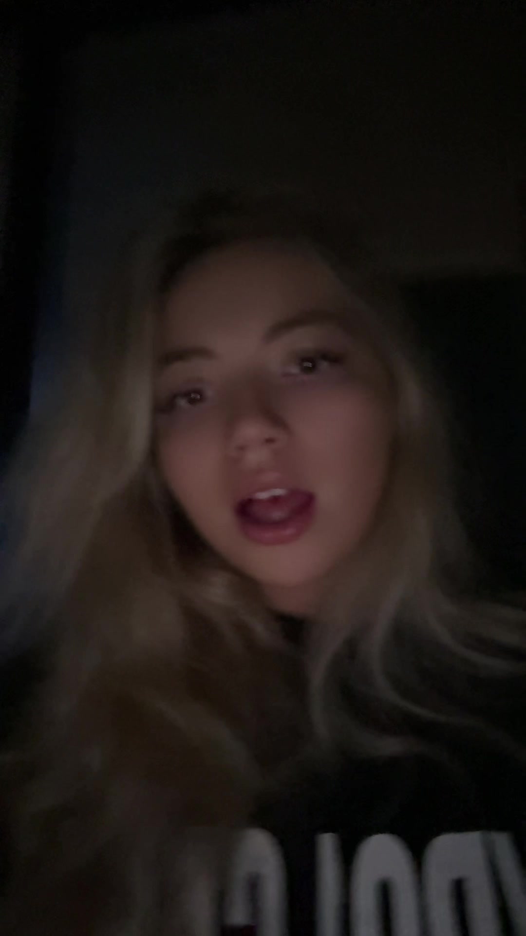 @👸🏼
