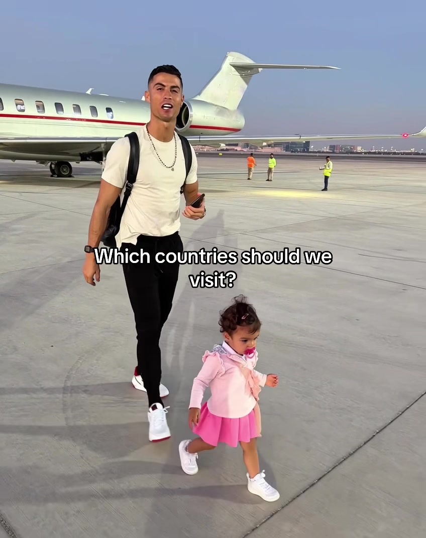 @Cr7 world