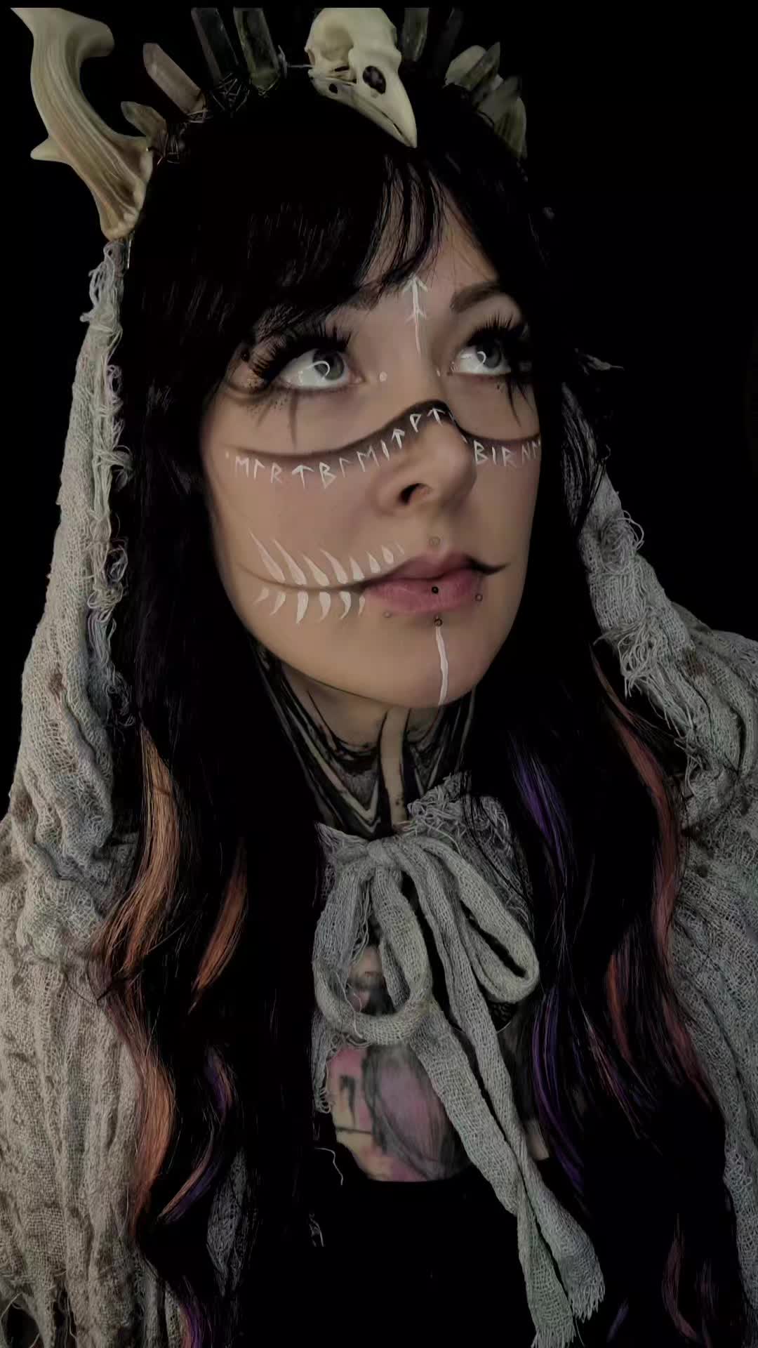 @ᛚᚨᛁᛚᚨ