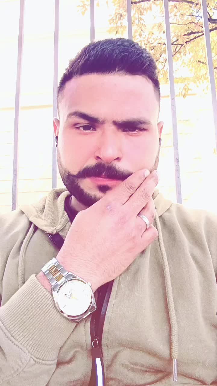 @Meeran Dar 🇮🇹