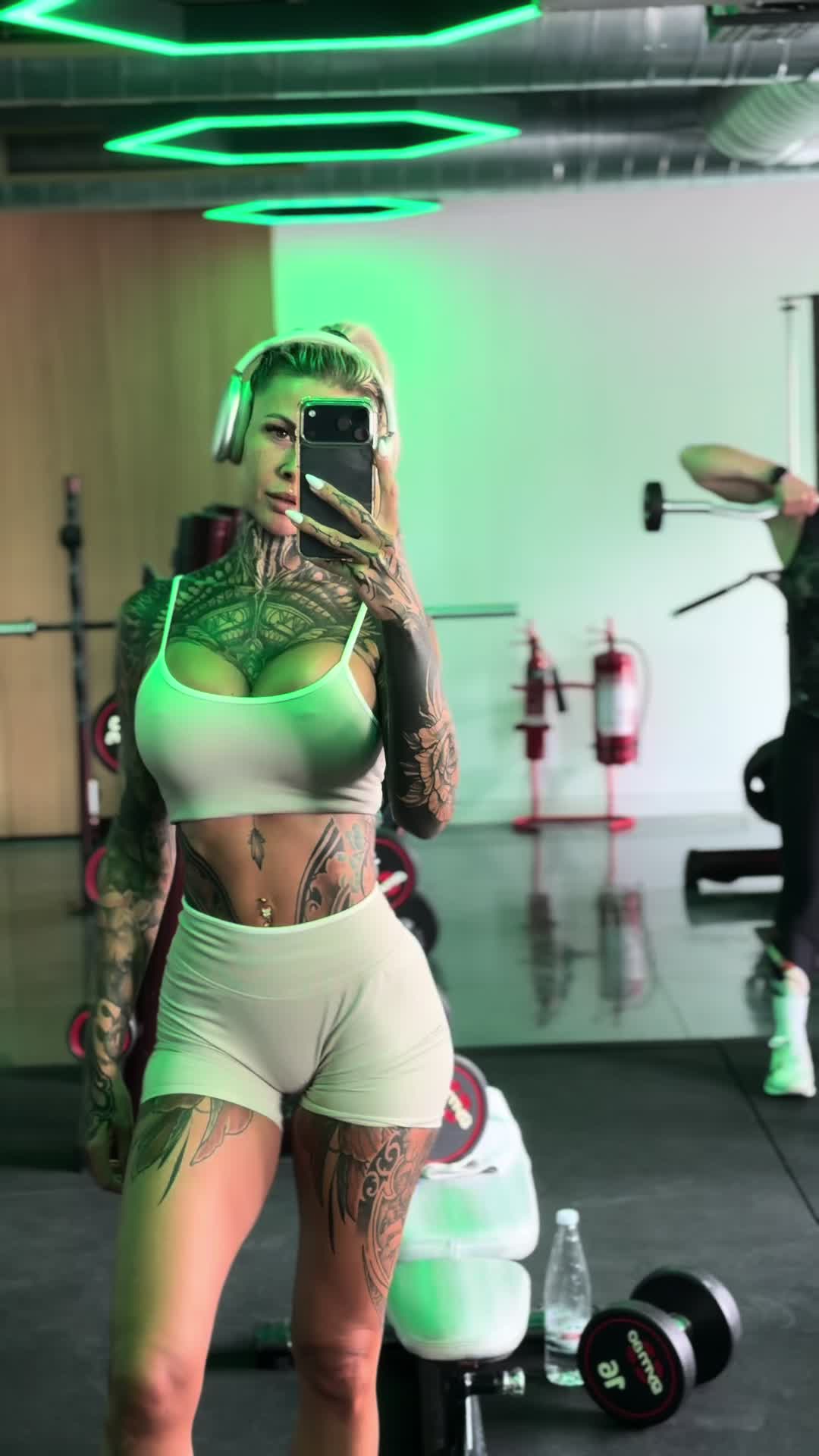 @lina__melon