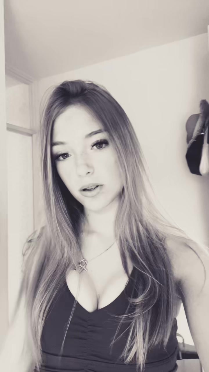 @𝐚𝐯𝐚-𝐥𝐮𝐜𝐢𝐚👸🏼