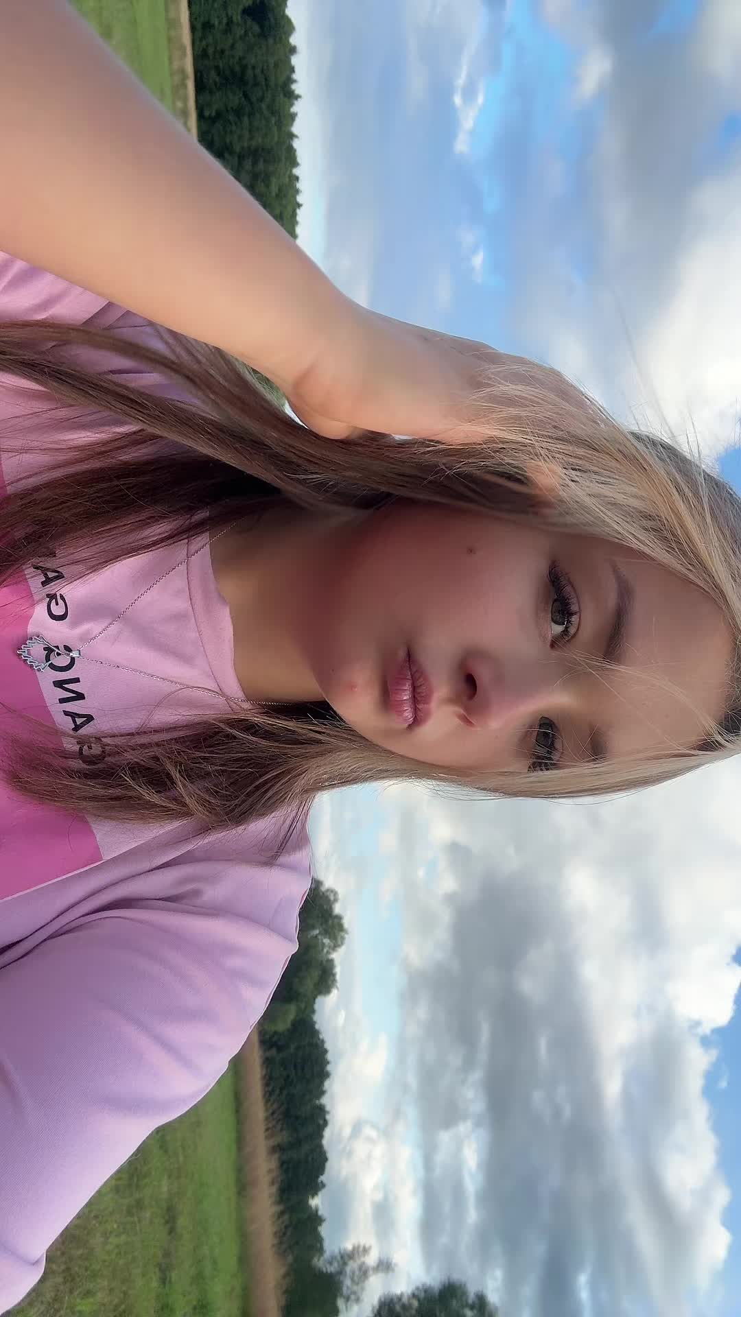 @Zuza