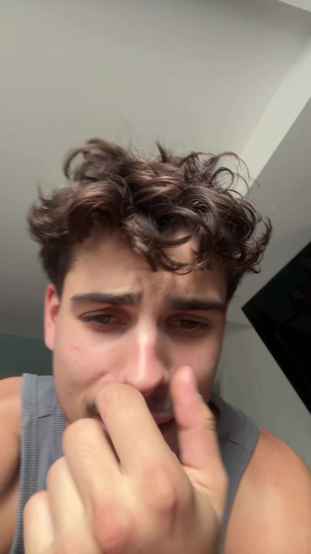 @hybrid.phil🗿