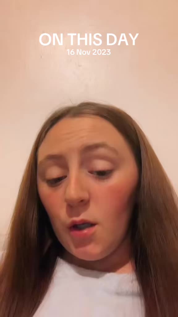 @Chloe