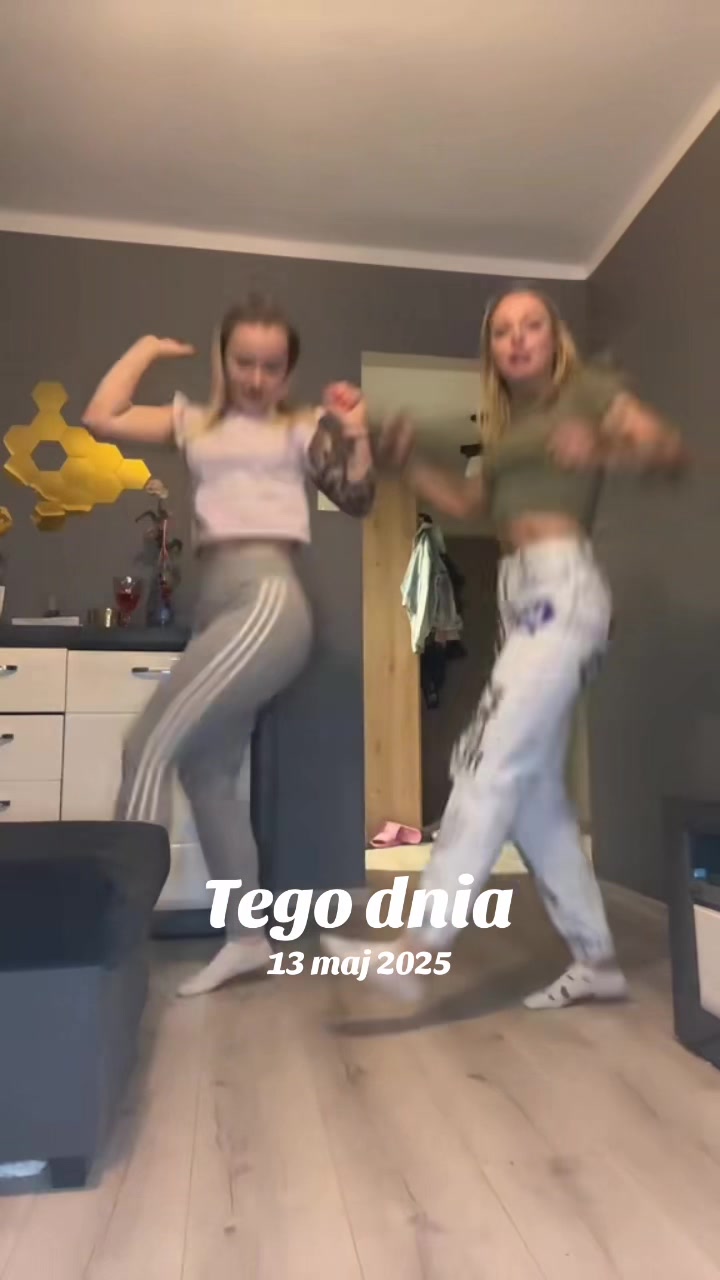 @Karolinka