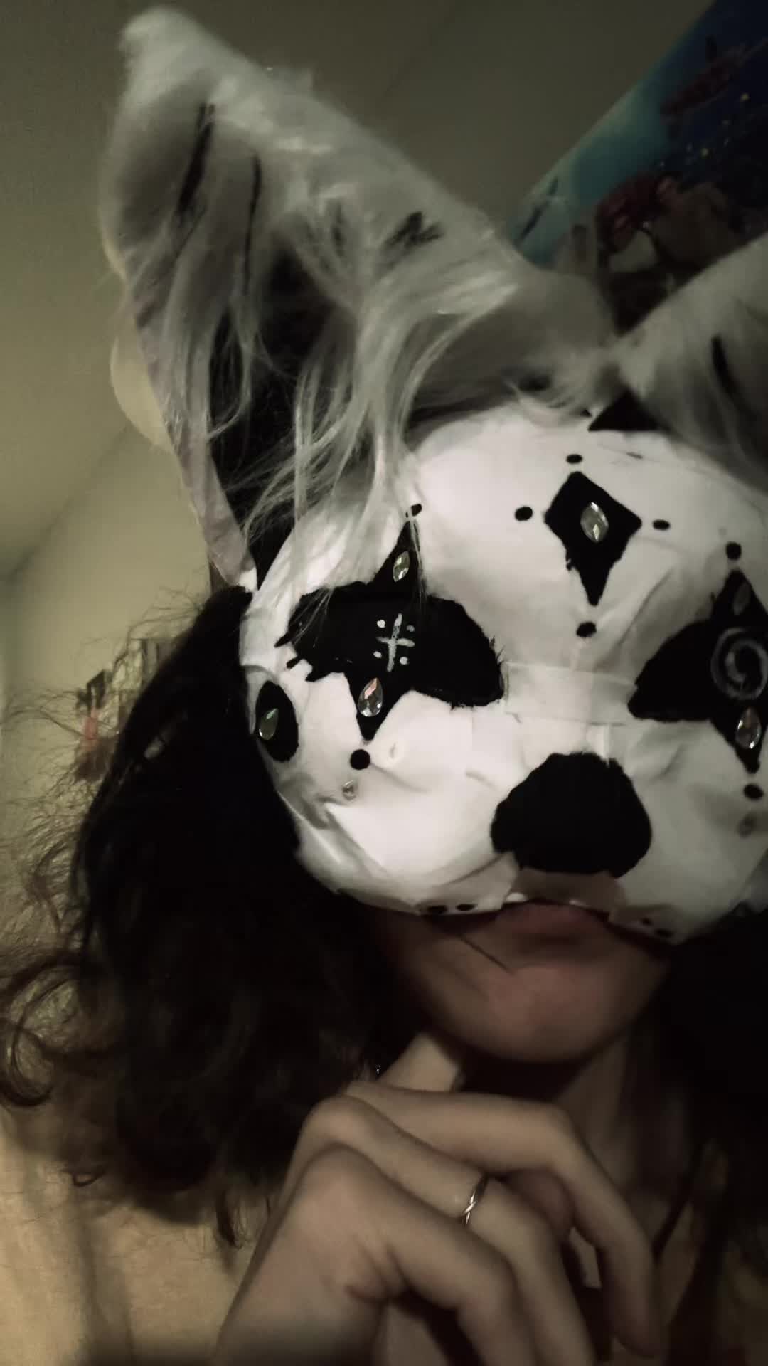 @Ghøst