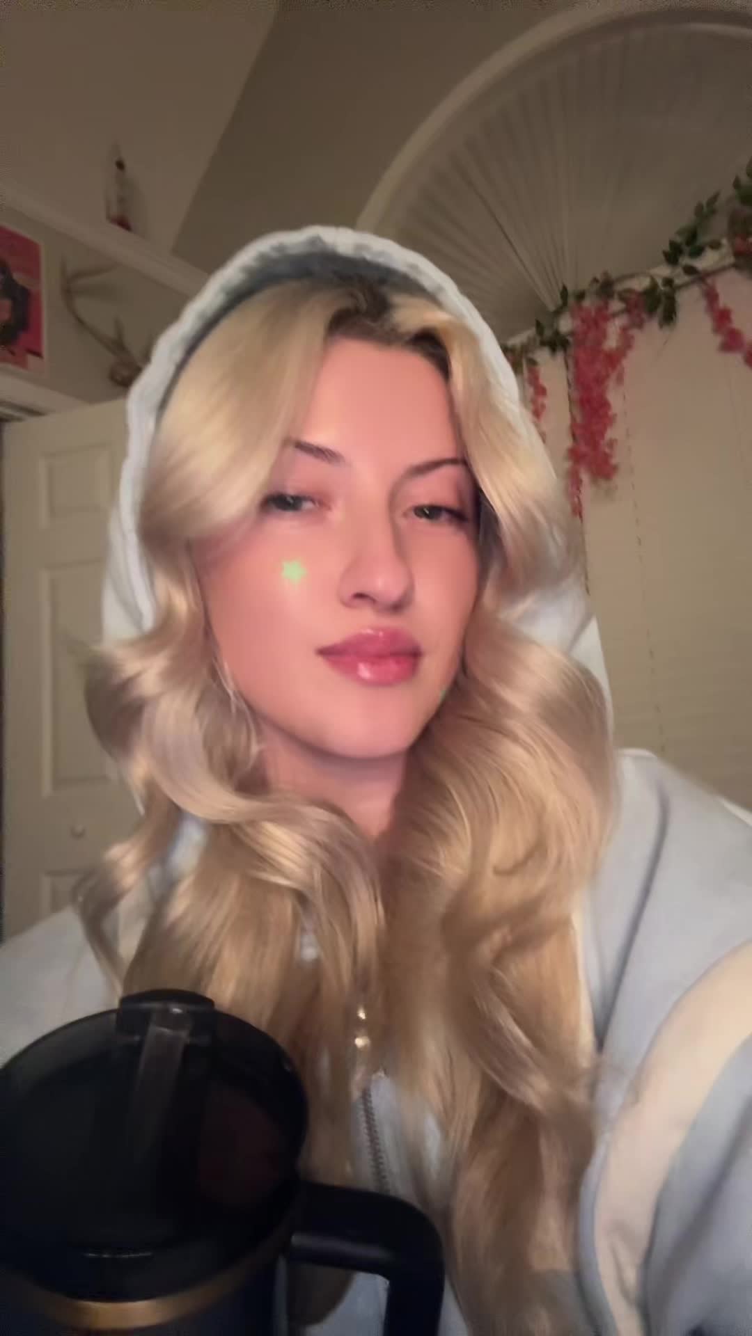 @🐉