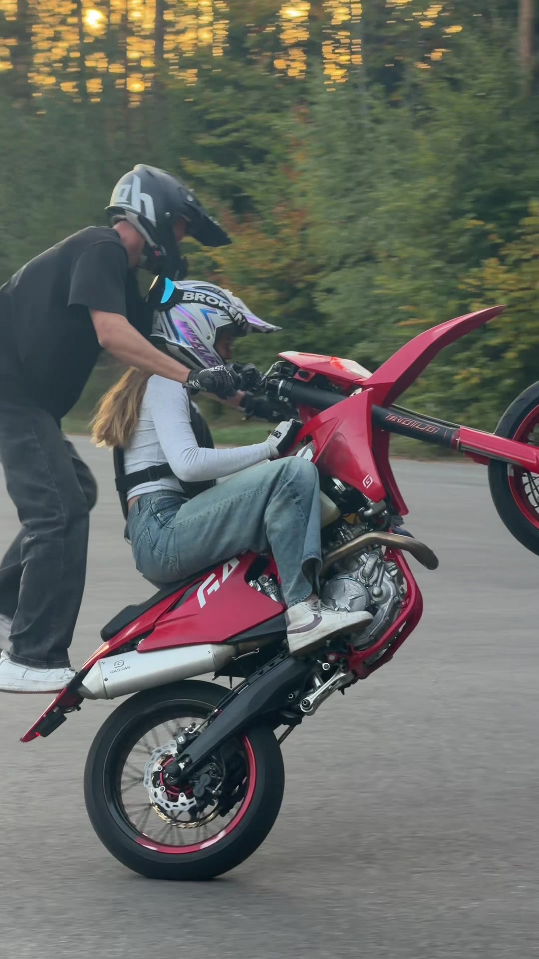 @Wheelie Girl