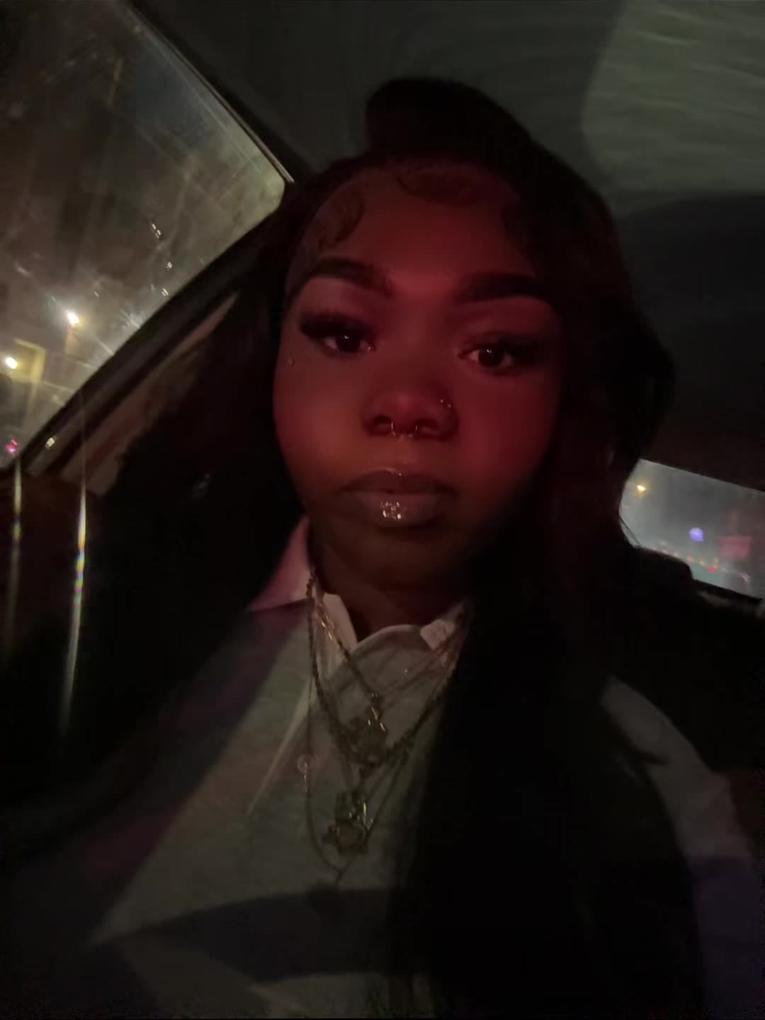 @𝔅𝔢𝔱𝔱𝔶💋
