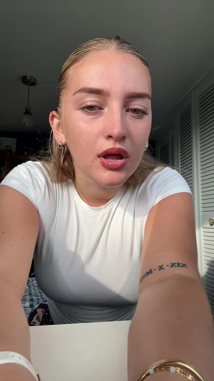 @erintheagent