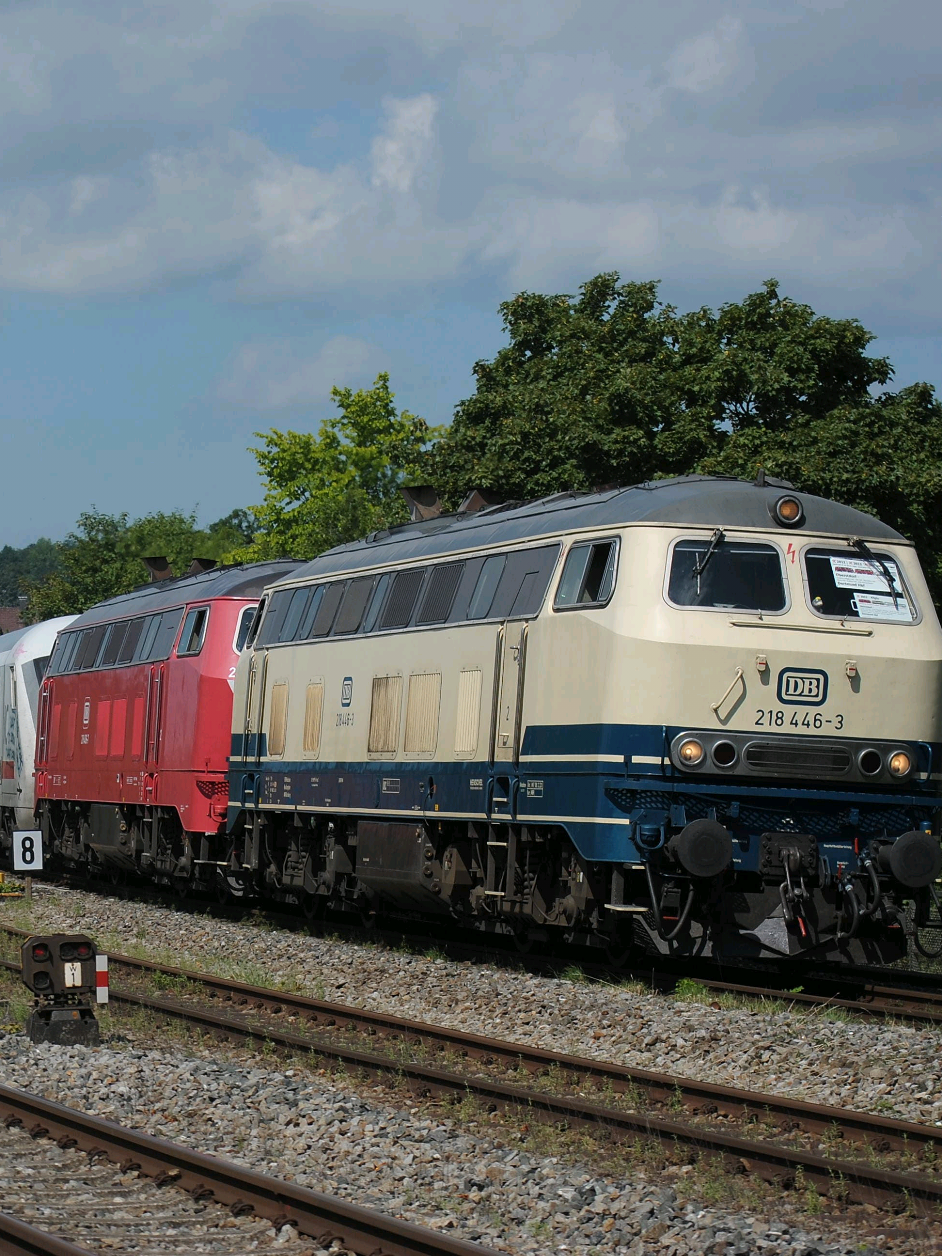 @Hessen.railway