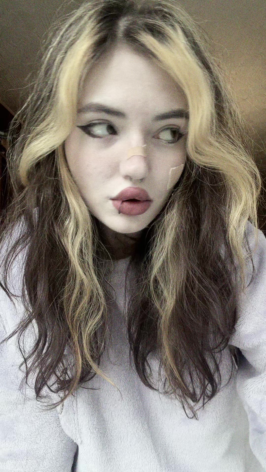 @nikafavoch