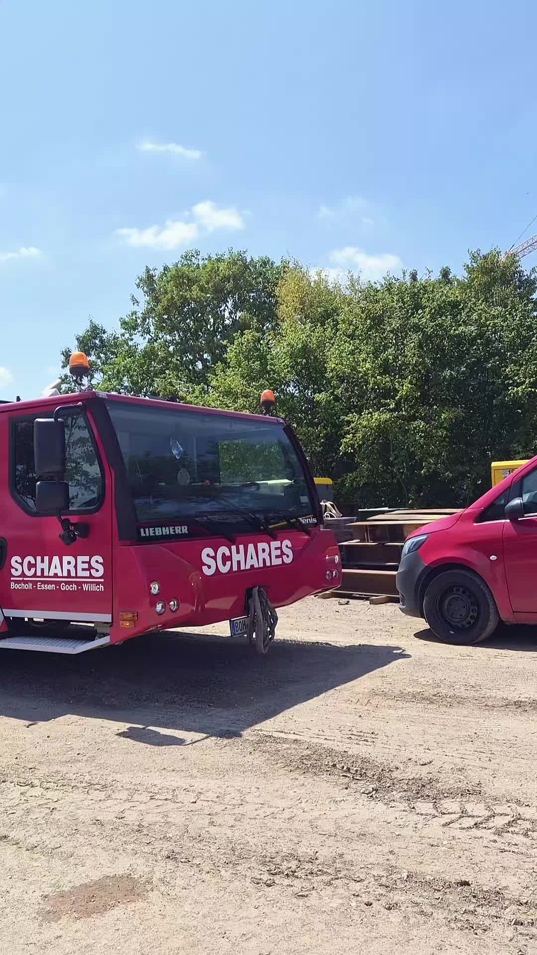 @Schwenk-Akrobat/en 🏗🪝🇩🇪