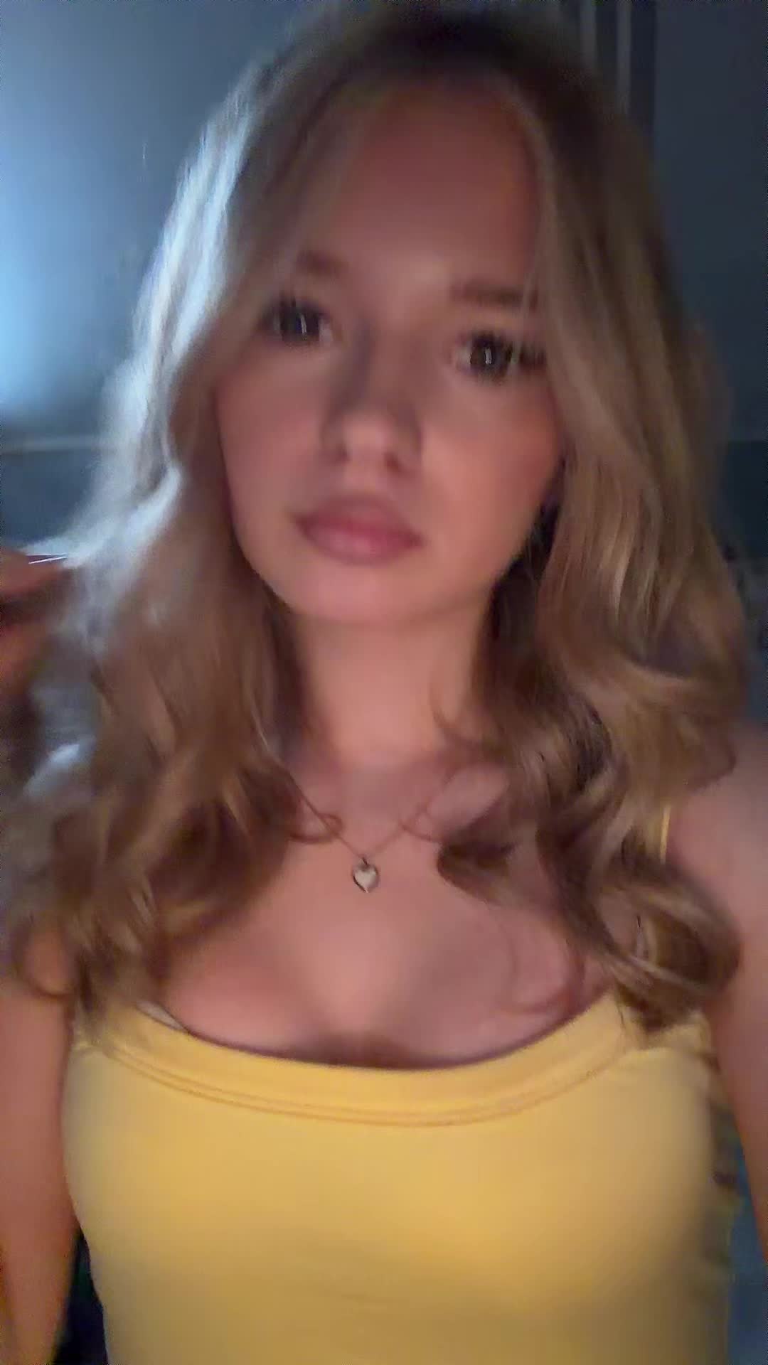 @𝑴𝒂𝒅𝒛𝒊𝒂