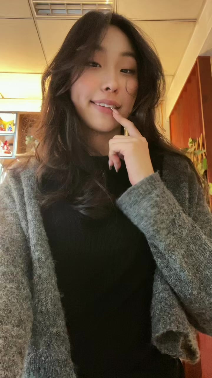 @🐥