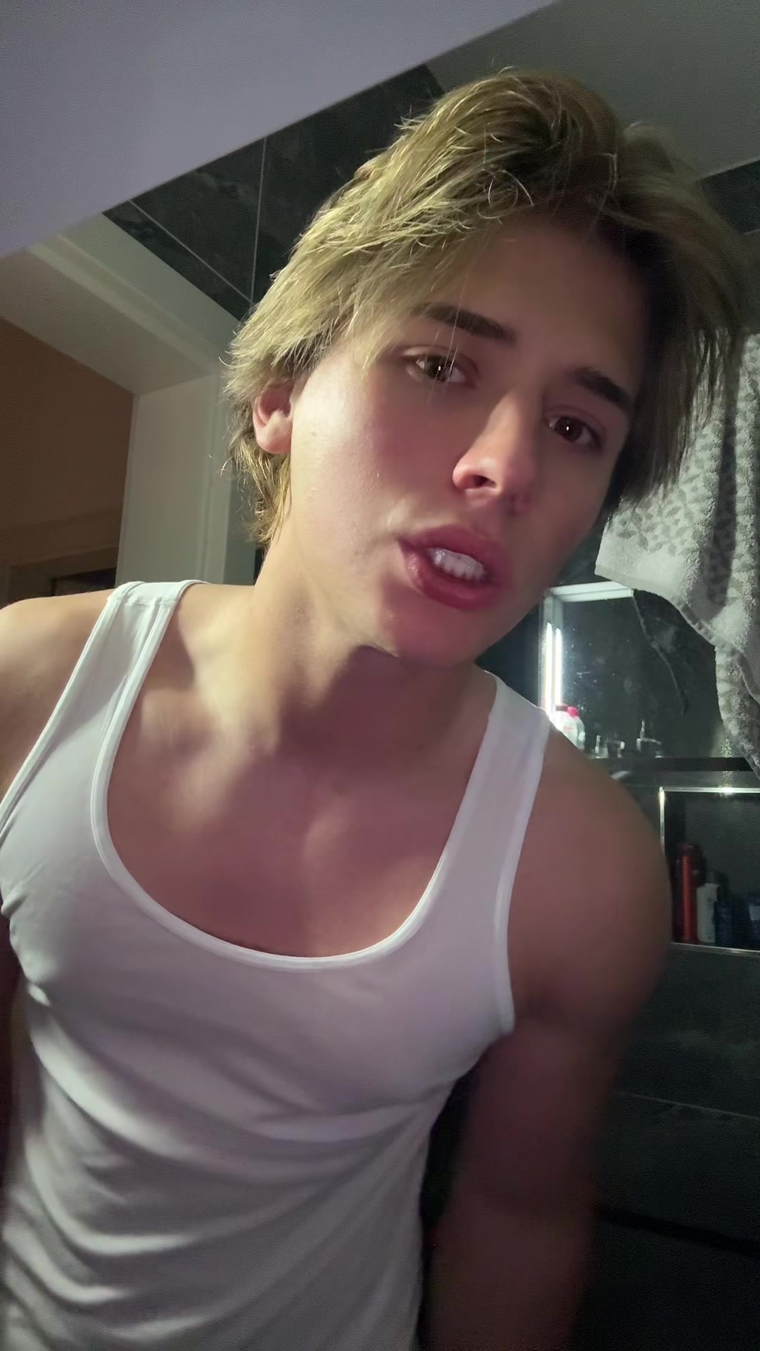@𝐄𝐥𝐢𝐚𝐬
