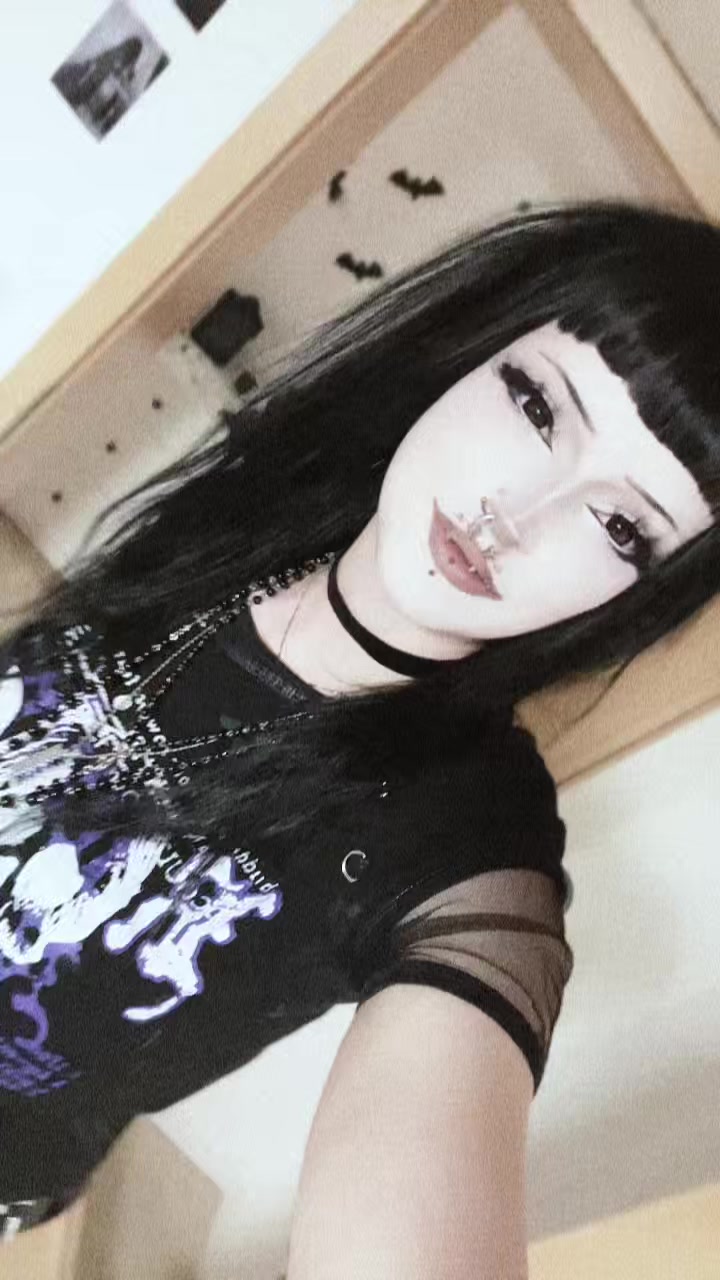 @🦇𓋹♱𝔈𝔩𝔞♱𓋹🦇