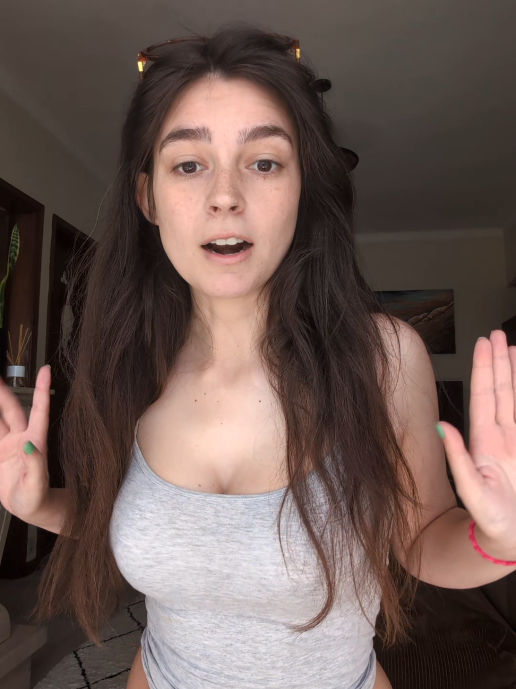 @núria