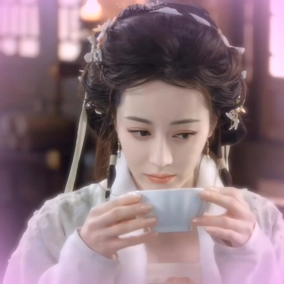 @˚⋆𐙚｡潘映雪｡𝜗𝜚⋆˚