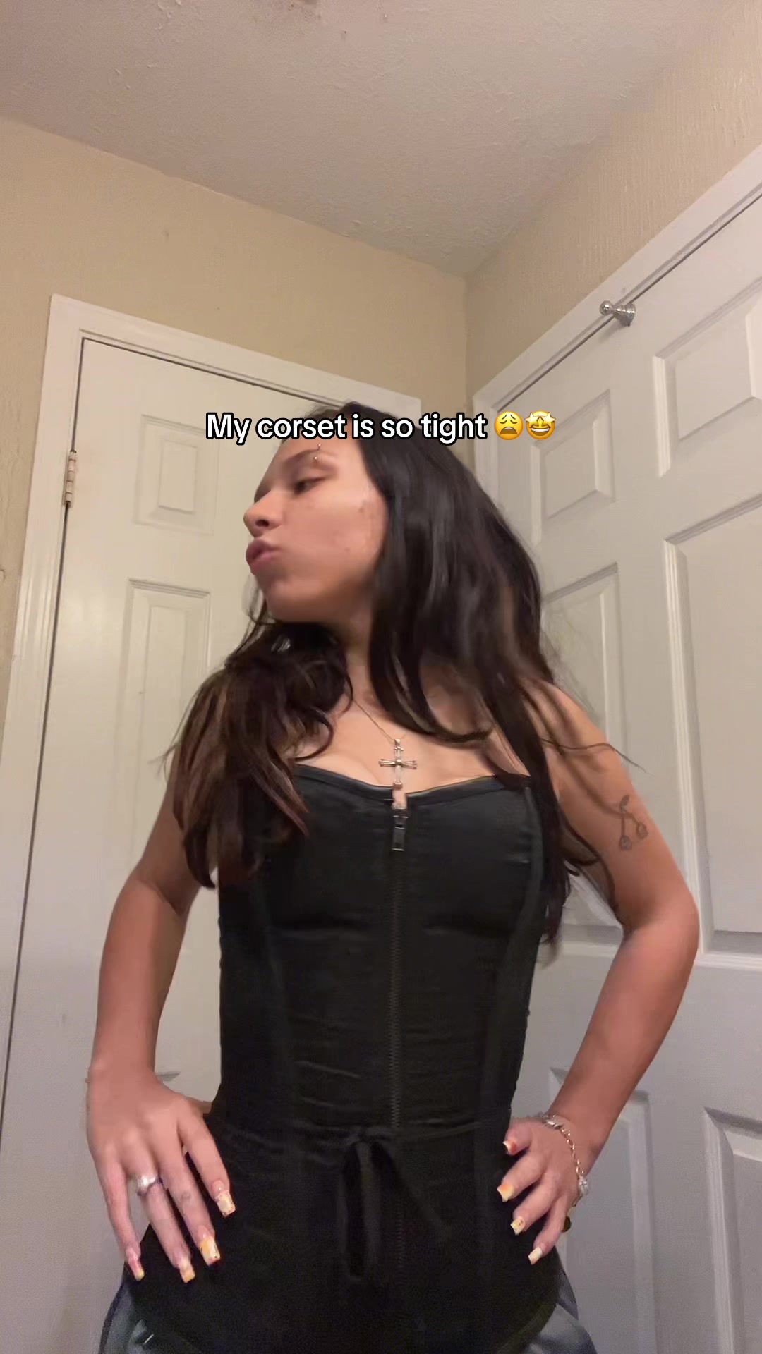 @prettyfacesynnove/ SAHM